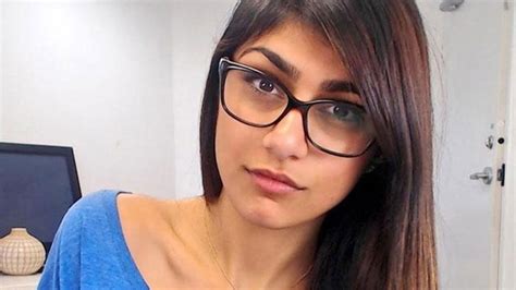 mia khalifa boo|Vídeos Pornôs Com Mia Khalifa Big Boobs